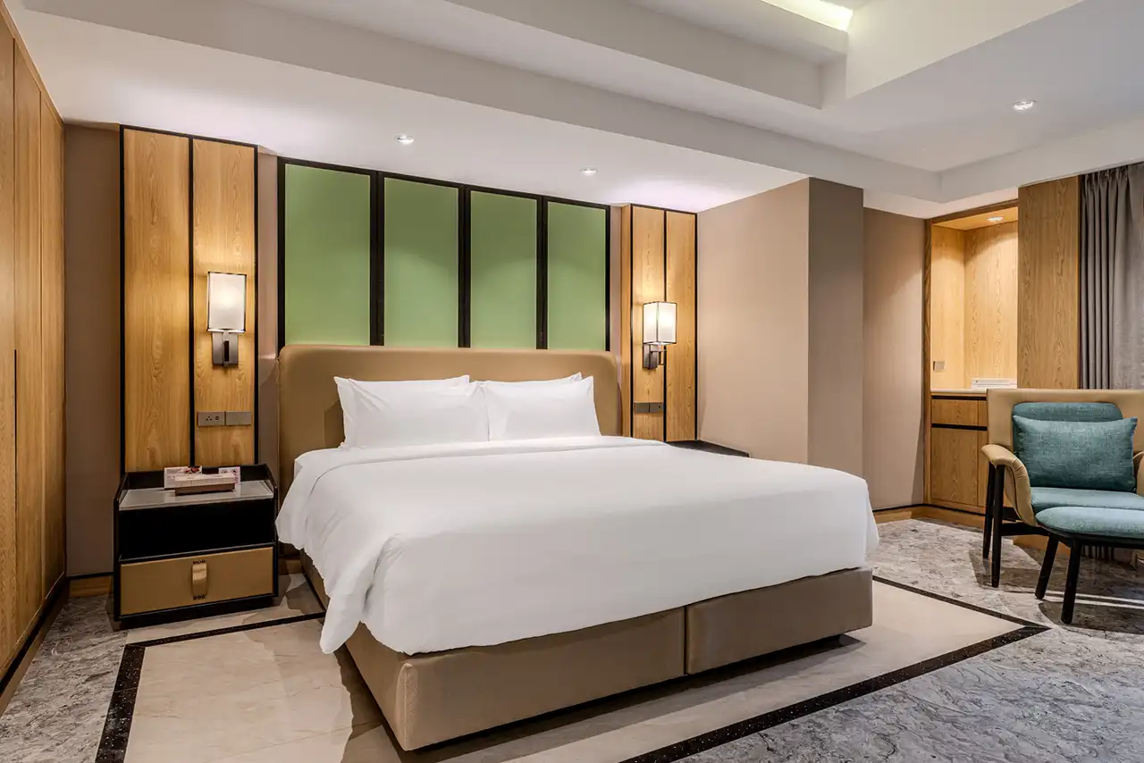 One-Bedroom Premier Corner Suite