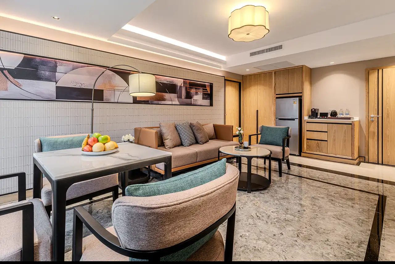 Grand Family Connecting Suite