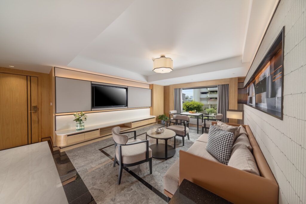 One-Bedroom Premier Corner Suite