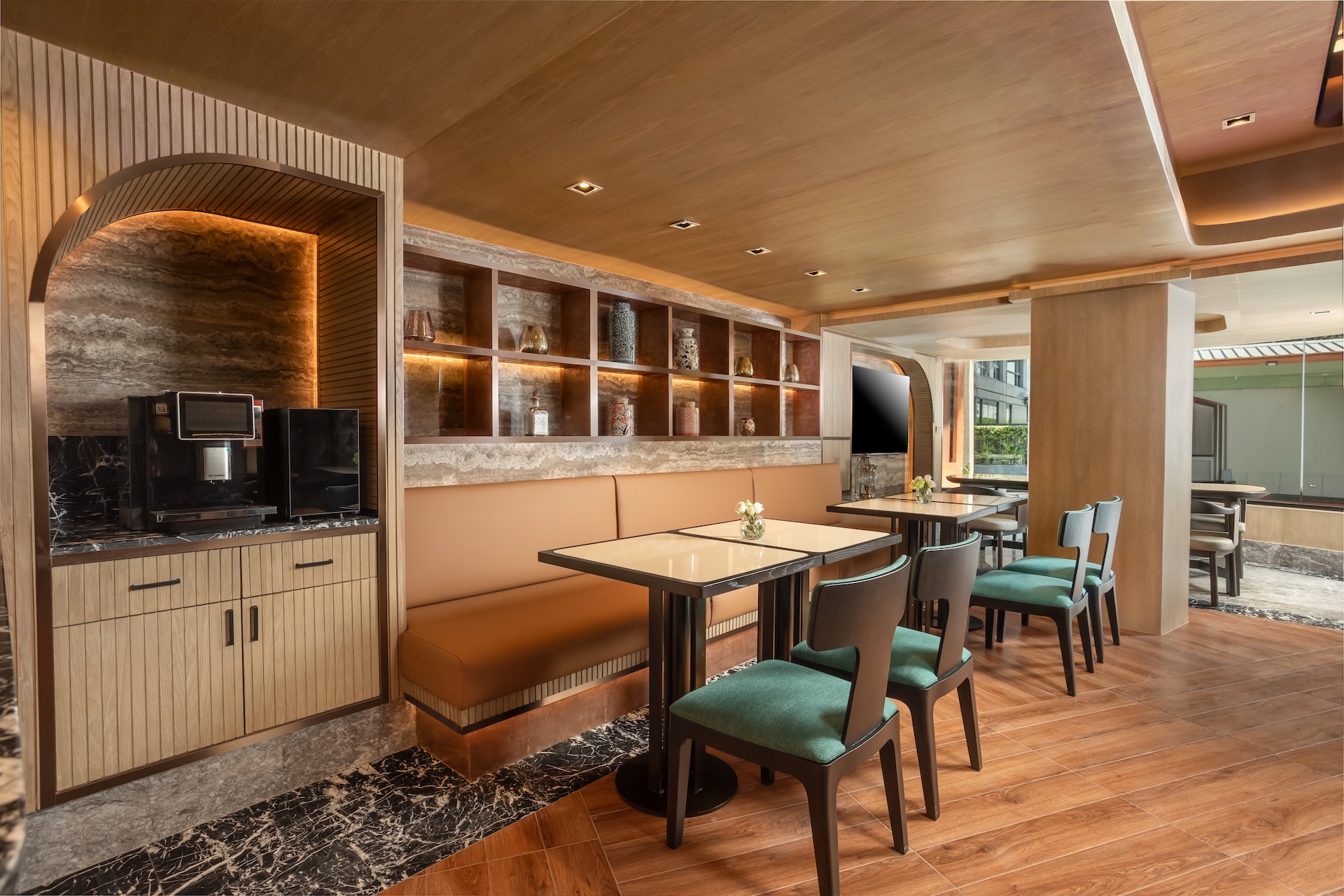 Savan Social Lounge